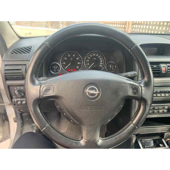 opel astra g berlina del año 2003