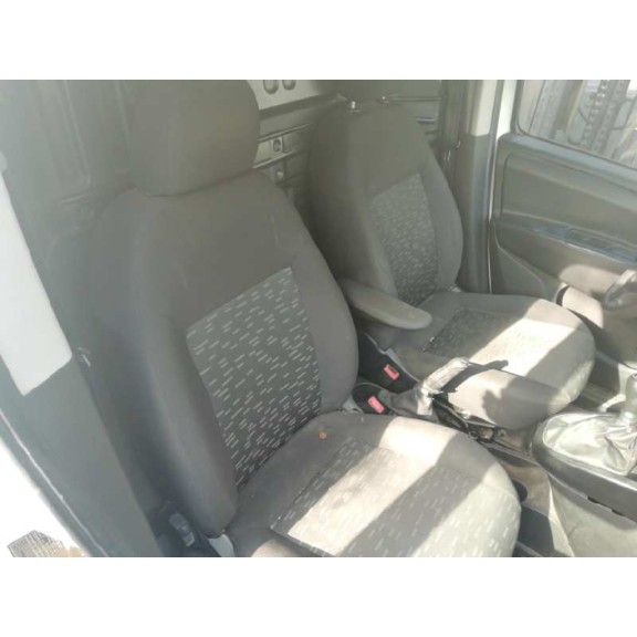 opel combo d del año 2016