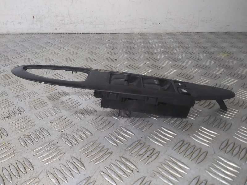 Recambio de mando elevalunas delantero izquierdo para nissan primera berlina (p12) acenta referencia OEM IAM 25401AV640 DE 4 