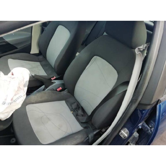 seat ibiza (6j5) del año 2012