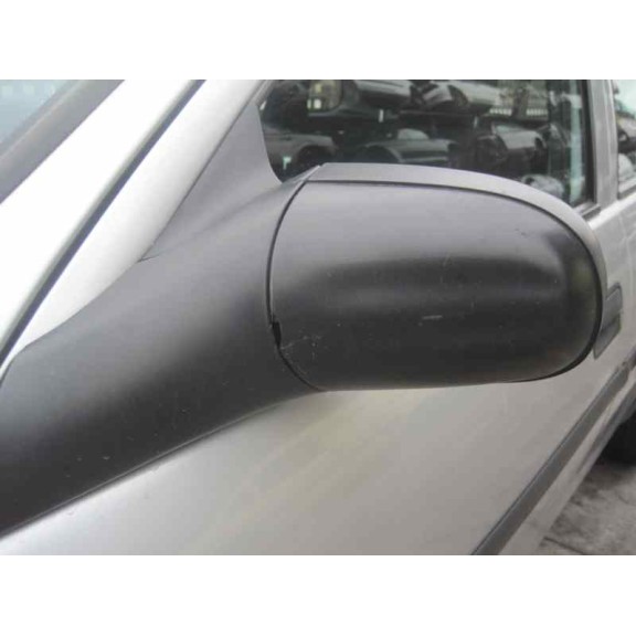 opel corsa b del año 1998