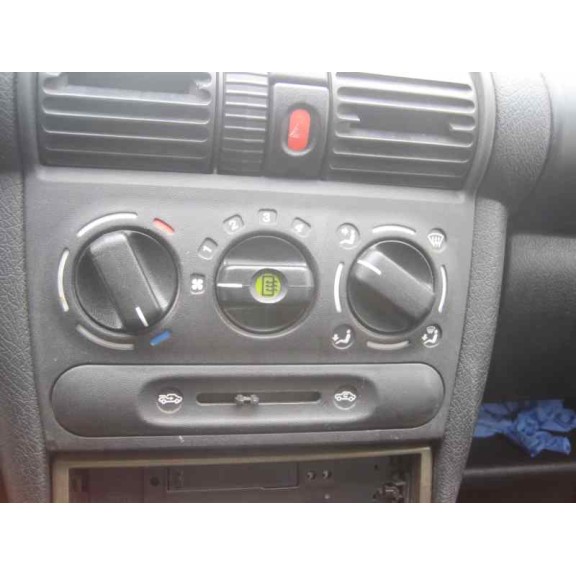 opel corsa b del año 1998