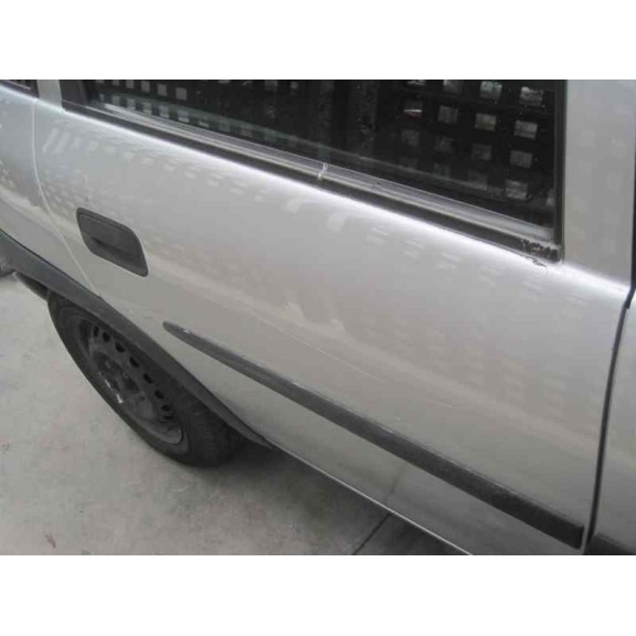 opel corsa b del año 1998