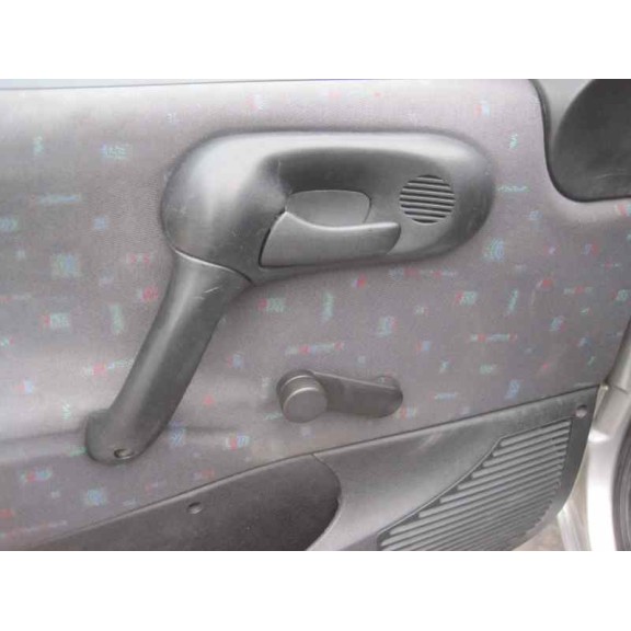 opel corsa b del año 1998