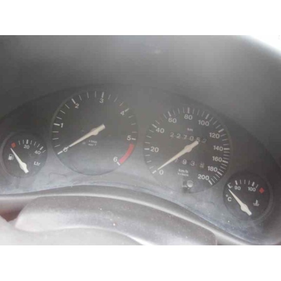 opel corsa b del año 1998