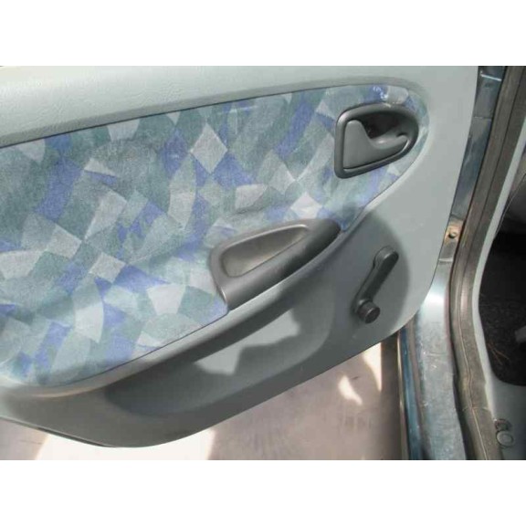 renault megane i berlina hatchback (ba0) del año 1996