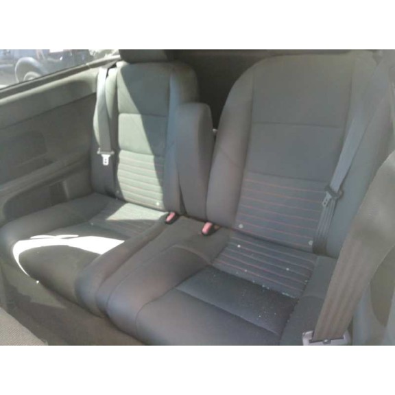 volvo c30 del año 2010