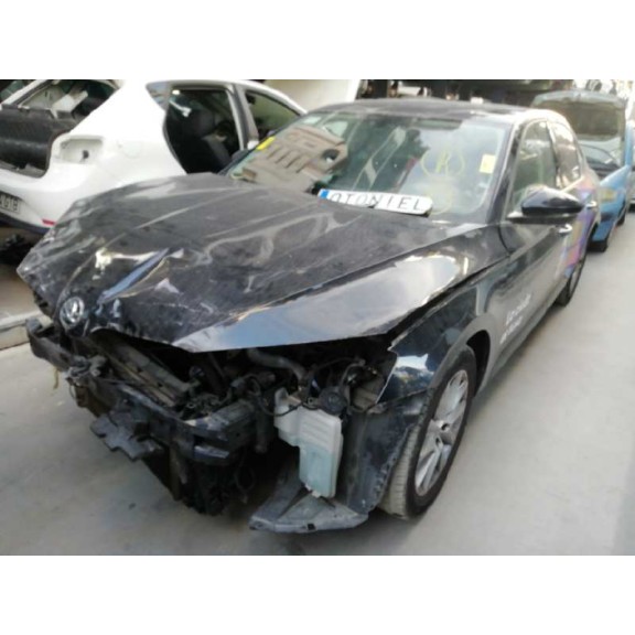 skoda superb (3v3) del año 2018