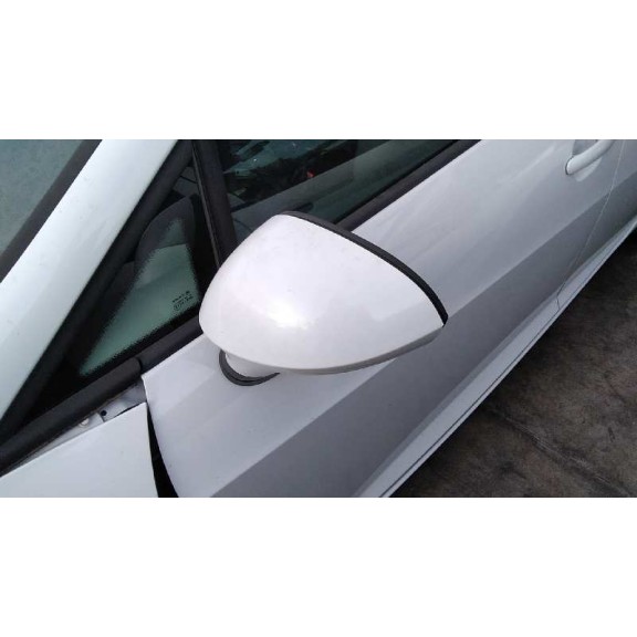 seat ibiza (6j5) del año 2012