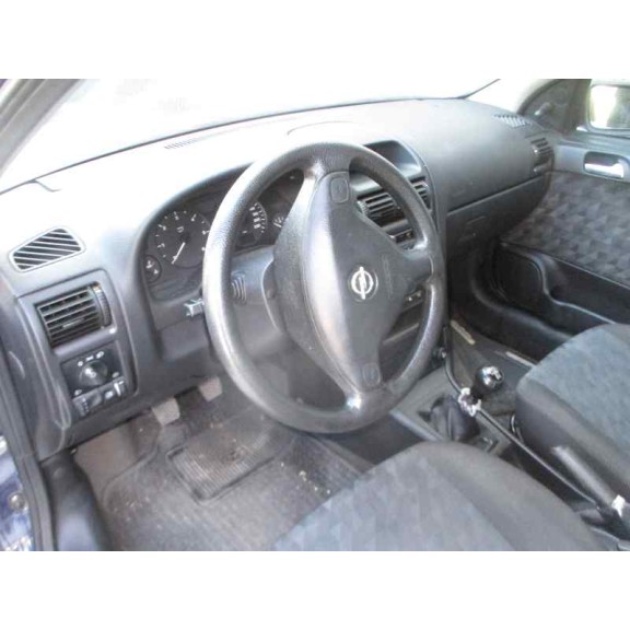 opel astra g berlina del año 1999