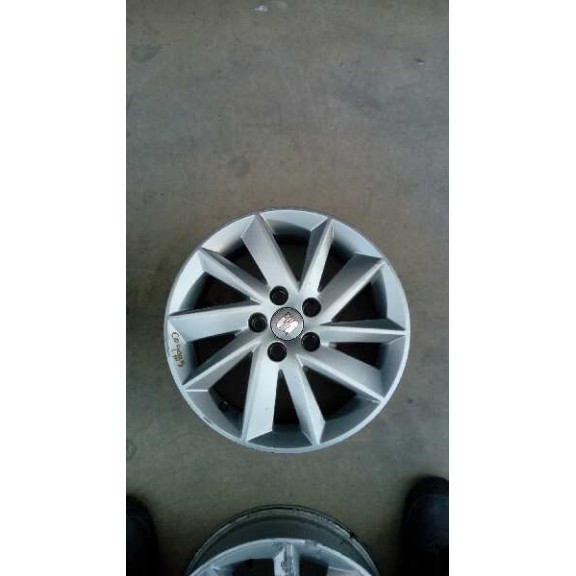 seat ibiza (6j5) del año 2012