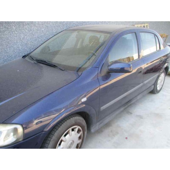 opel astra g berlina del año 1999