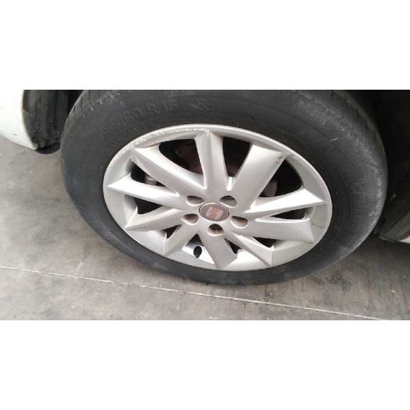 seat ibiza (6j5) del año 2012