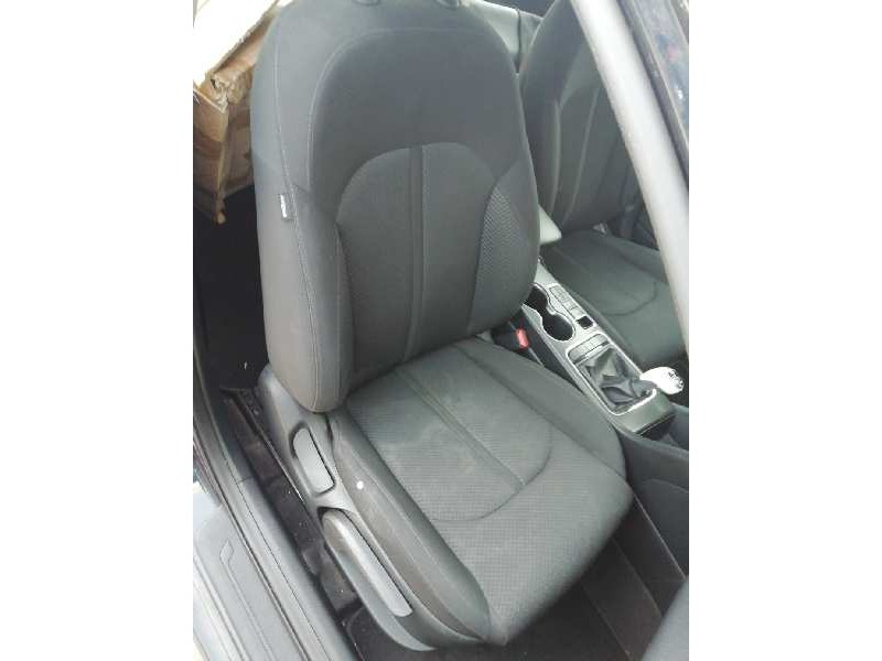 Recambio de asiento delantero derecho para kia optima business referencia OEM IAM   