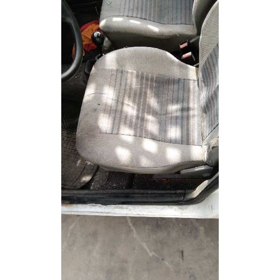 opel corsa a del año 1988