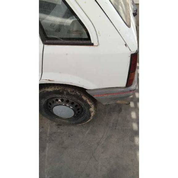 opel corsa a del año 1988