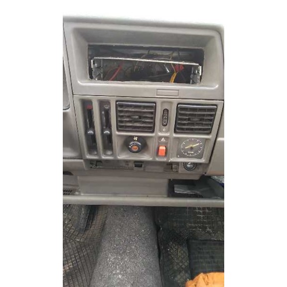 opel corsa a del año 1988