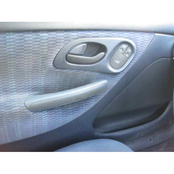 ford mondeo berlina/familiar (fd) del año 1993