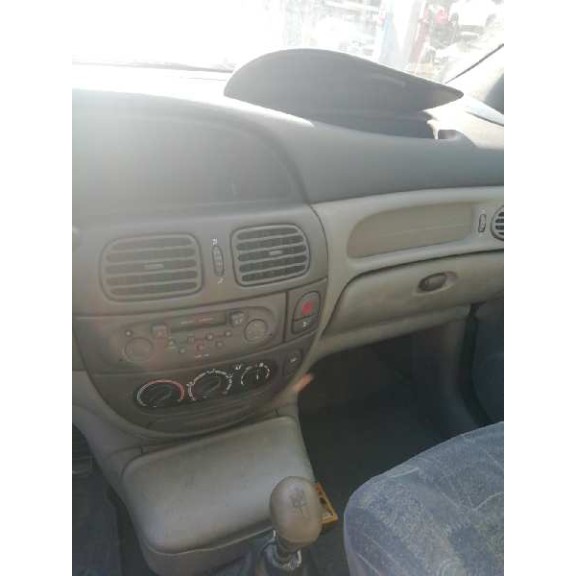 renault scenic (ja..) del año 2000