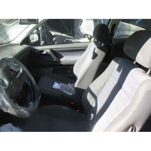 volkswagen polo berlina (6n1) del año 1998