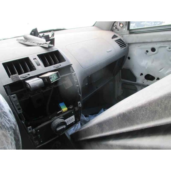 seat ibiza (6k1) del año 2000