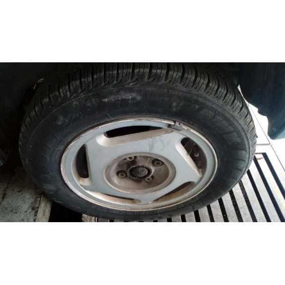 volkswagen polo berlina (6n1) del año 1994