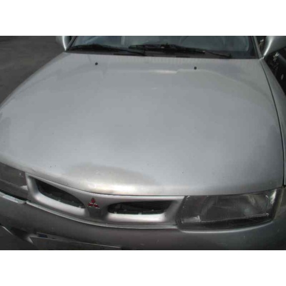 mitsubishi carisma berlina 4 (da0) del año 1999