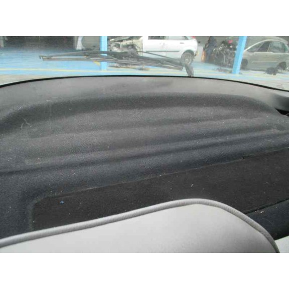 mitsubishi carisma berlina 4 (da0) del año 1999