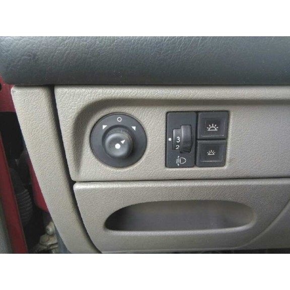 citroën xsara picasso del año 2000