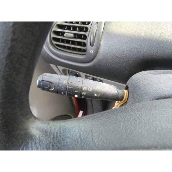 citroën xsara picasso del año 2000