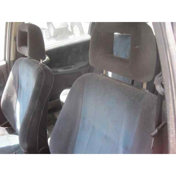 opel astra f berlina del año 1996