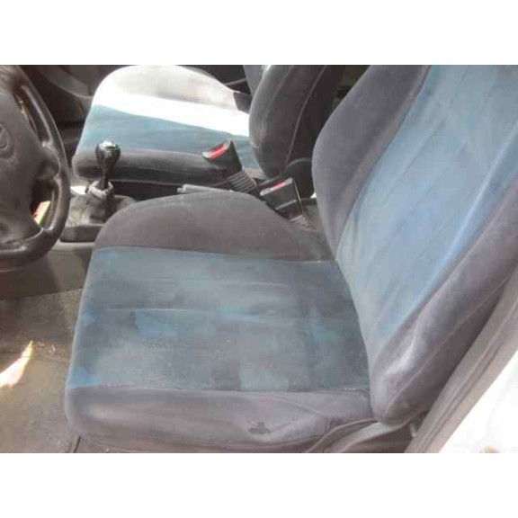 opel astra f berlina del año 1996