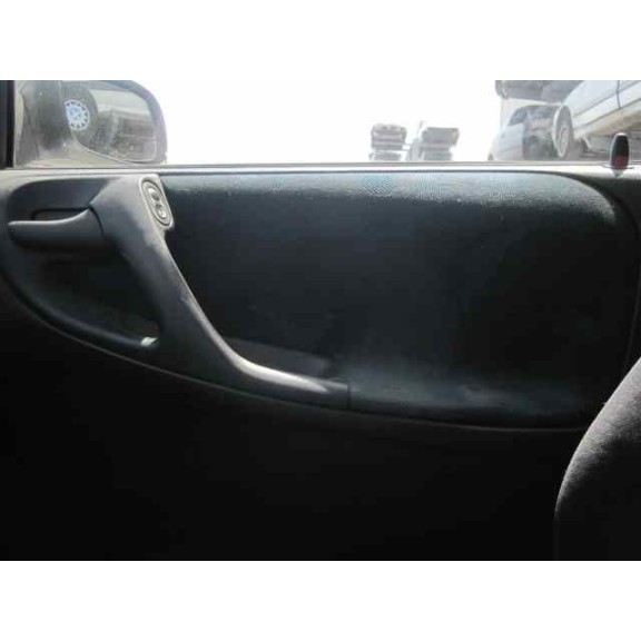 opel astra f berlina del año 1996