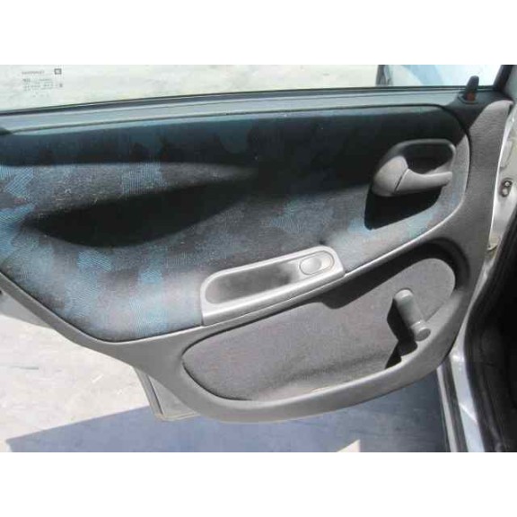 opel astra f berlina del año 1996