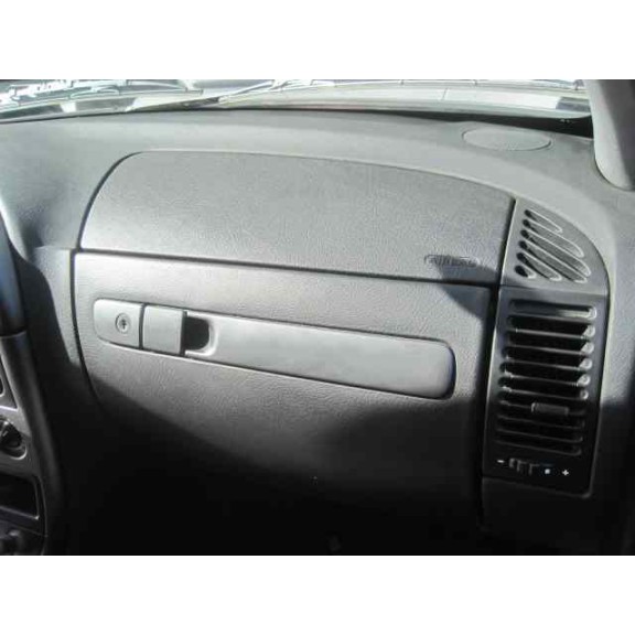 citroën xsara coupe del año 1999