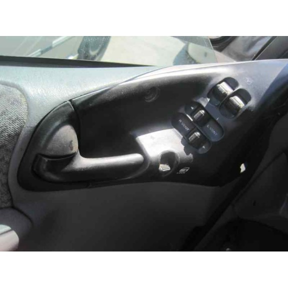 chrysler voyager (gs) del año 1999