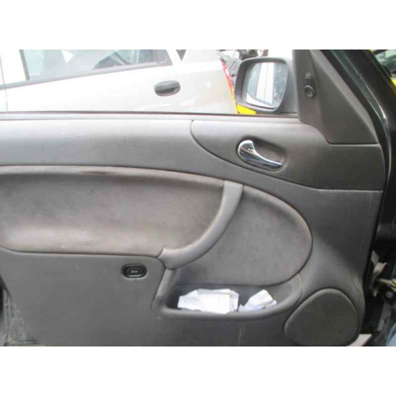 saab 9-3 berlina del año 1999