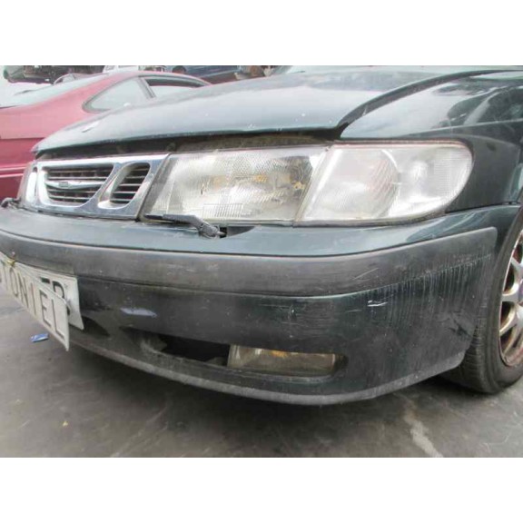 saab 9-3 berlina del año 1999