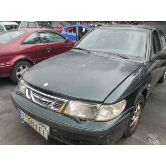 saab 9-3 berlina del año 1999