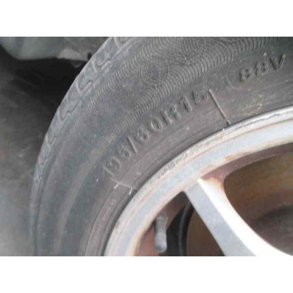 saab 9-3 berlina del año 1999