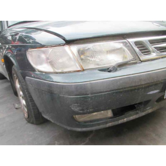 saab 9-3 berlina del año 1999
