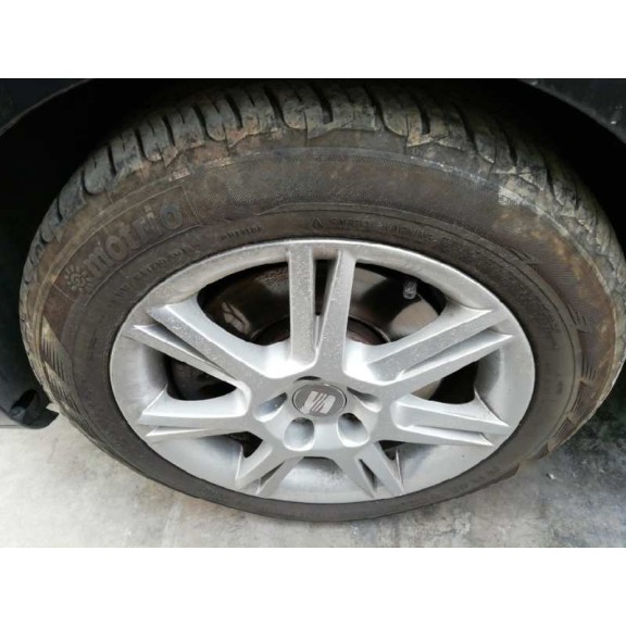 seat ibiza (6j5) del año 2008