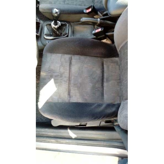 opel vectra b berlina del año 1999