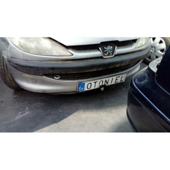 peugeot 206 berlina del año 1999