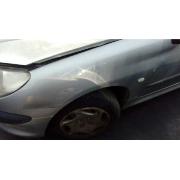 peugeot 206 berlina del año 1999