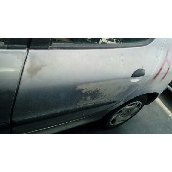 peugeot 206 berlina del año 1999