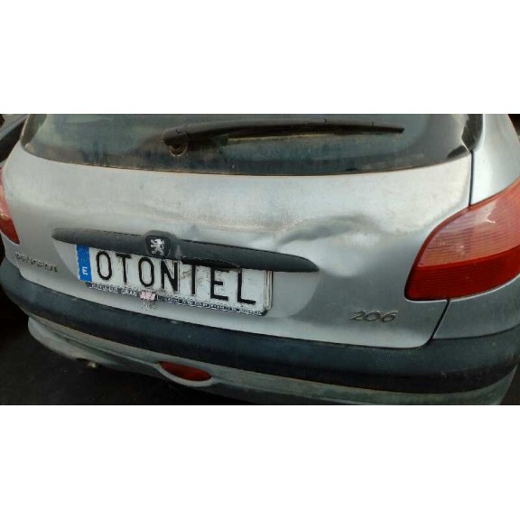 peugeot 206 berlina del año 1999