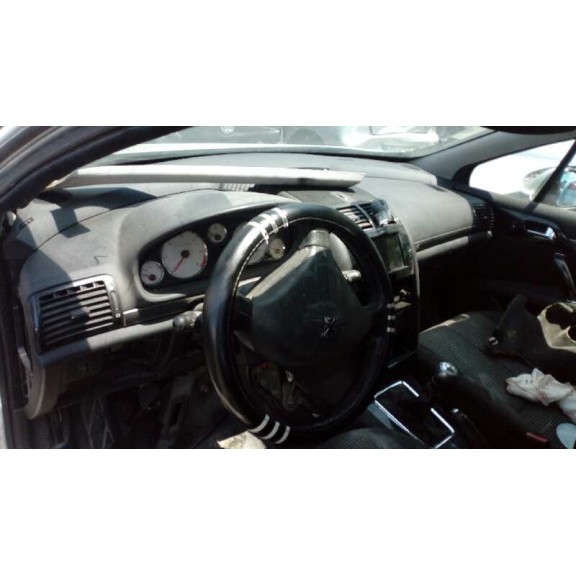 peugeot 407 sw del año 2010