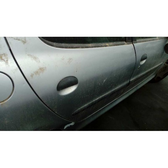 peugeot 206 berlina del año 1999