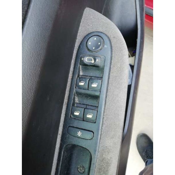 peugeot 307 (s1) del año 2002